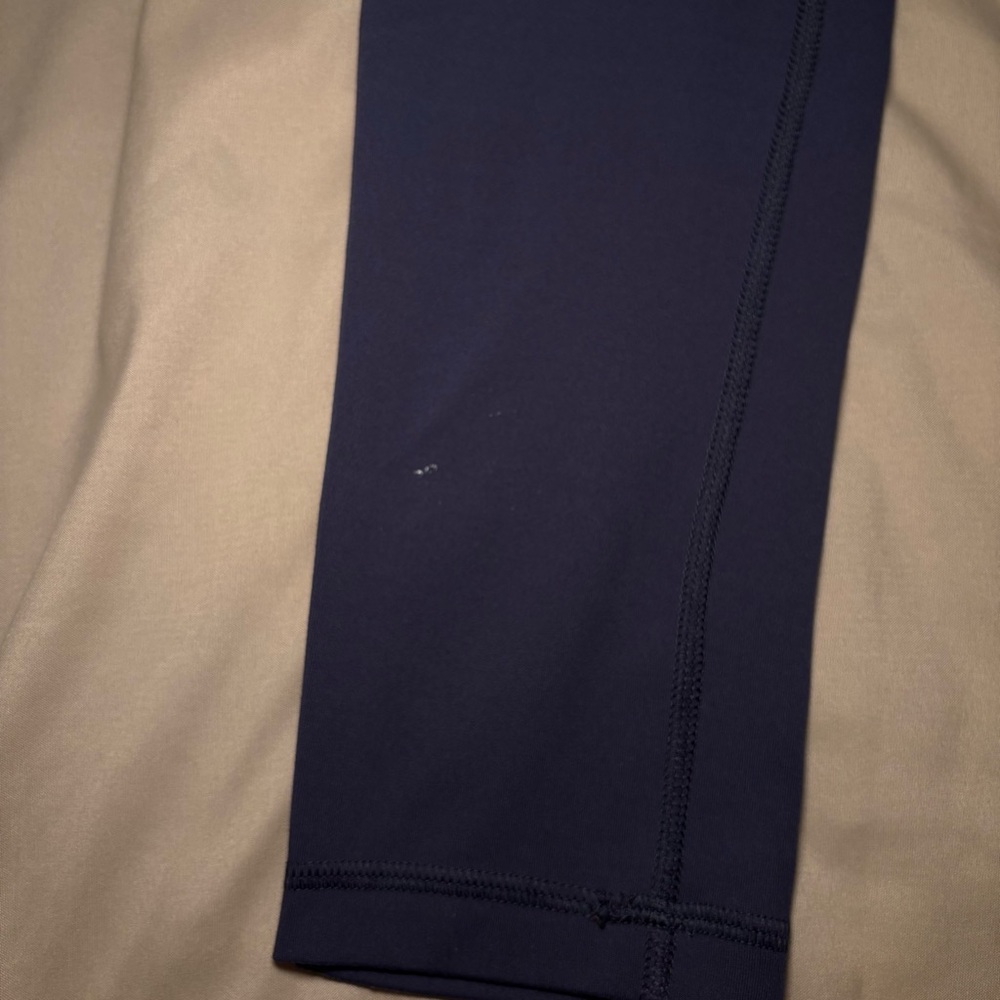 Yogalicious Women’s Deep Blue Leggings with Mesh Detail Size M - Picture 6 of 6